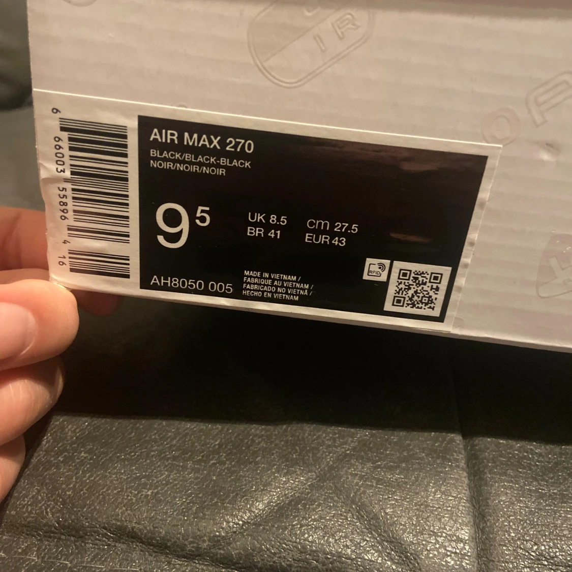 Nike Air Max 270 svarta sneakers - 4