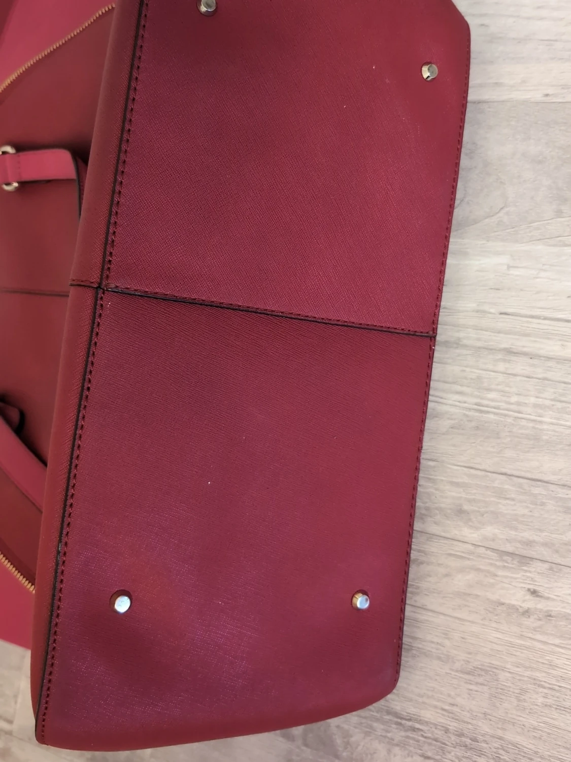 Röd axelväska från DKNY med dragkedja - 2