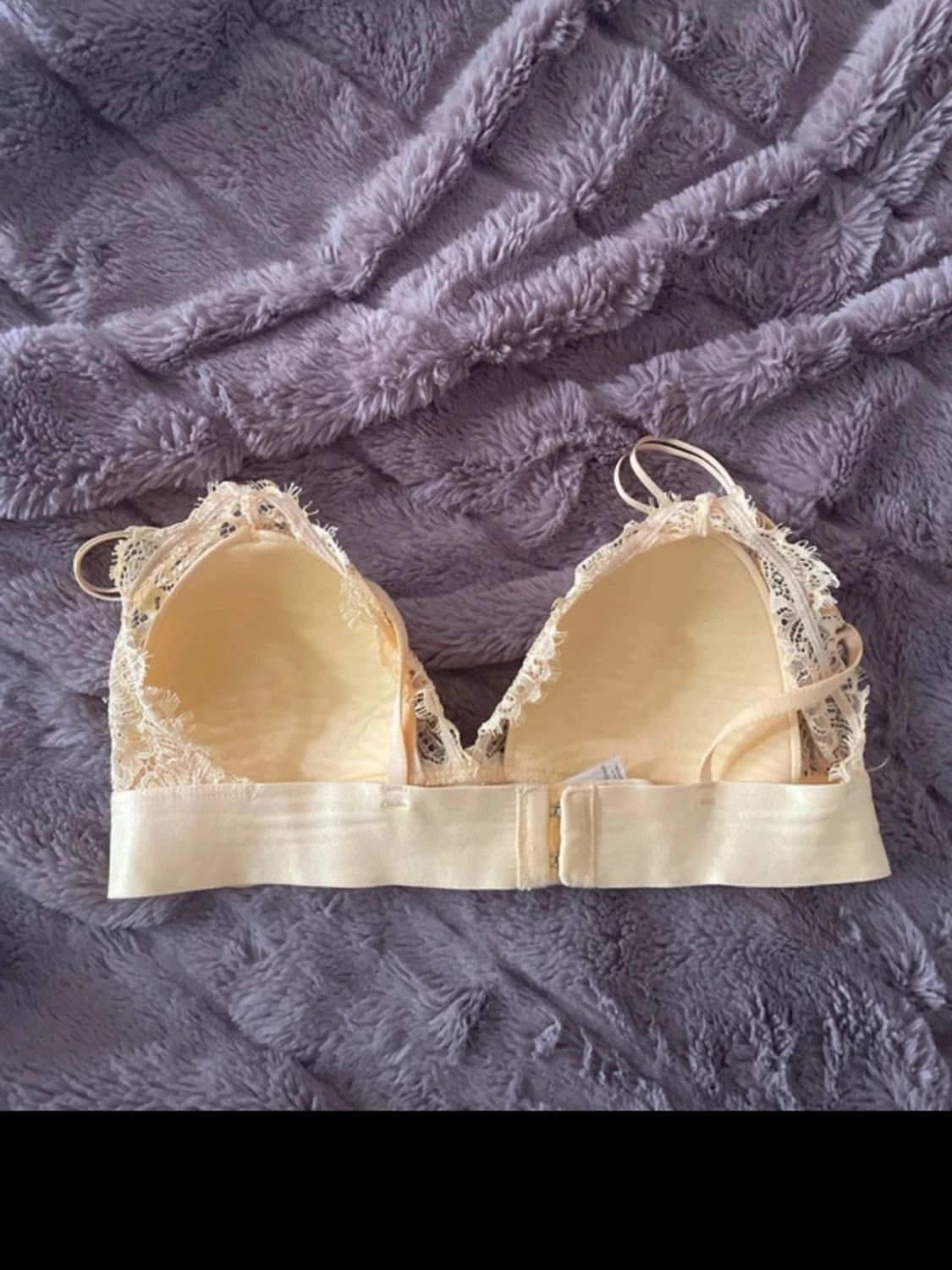 Beige spetsväst från ella m. - 1