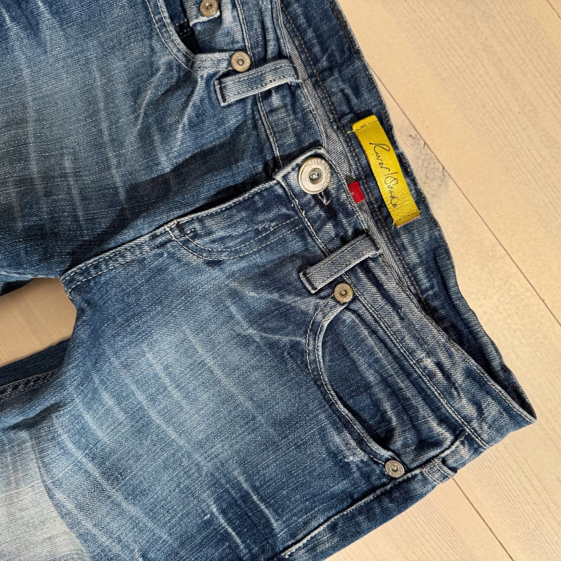 Low bootcut River Island jeans  - 4