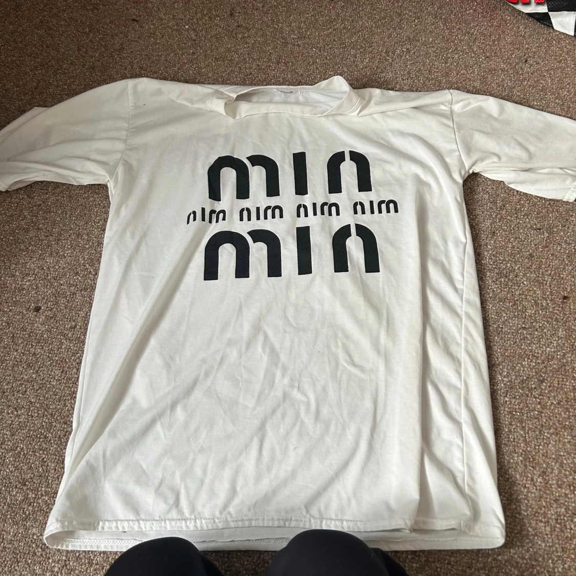 T-Shirt Med Tryck - 1