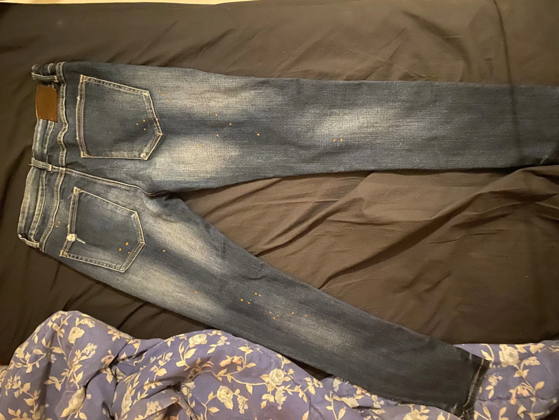 Mörkblå skinny jeans med slitningar - 6