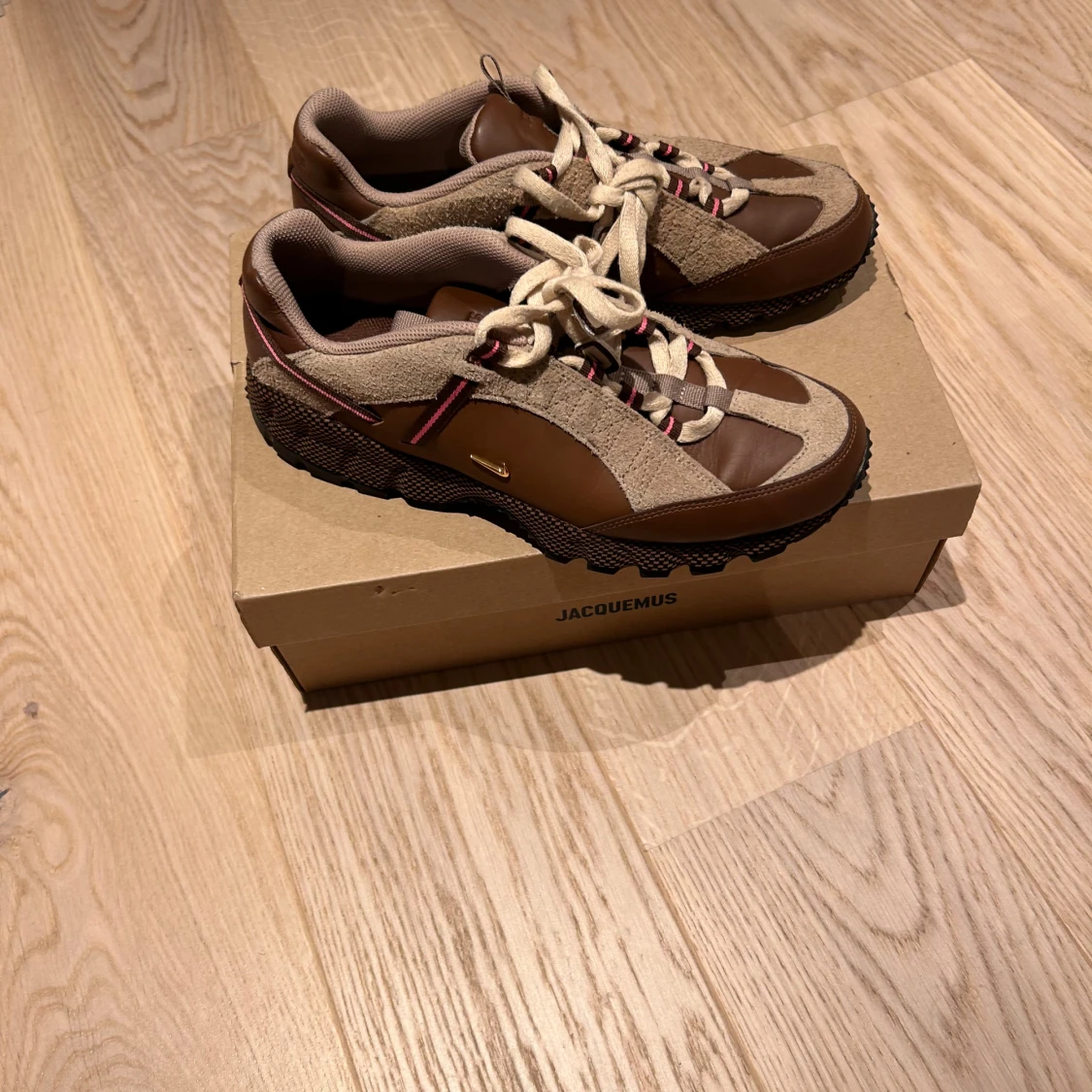 Nike x Jacquemus bruna sneakers