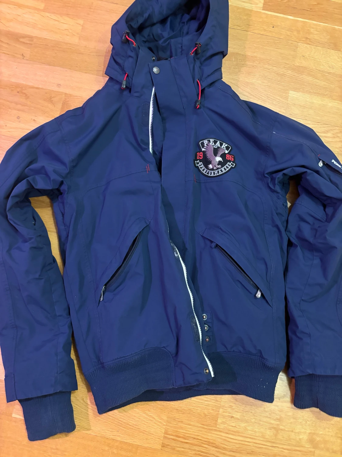 Mörkblå vindjacka Peak Performance - 3