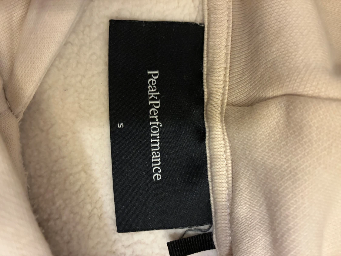Beige hoodie från Peak Performance S - 3