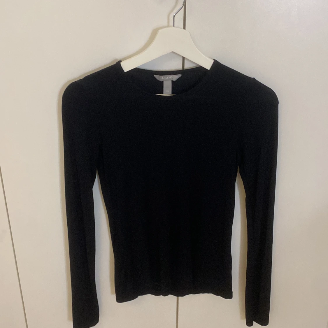 Svart långärmad topp