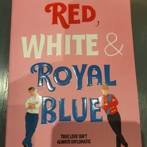 Red, white & royal blue - Casey McQuiston - helt ny, oöppnad och oläst! paperback/häftad, på engelska.
