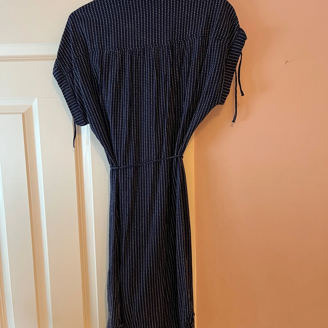 Mörkblå randig kkönning från H&M - 90