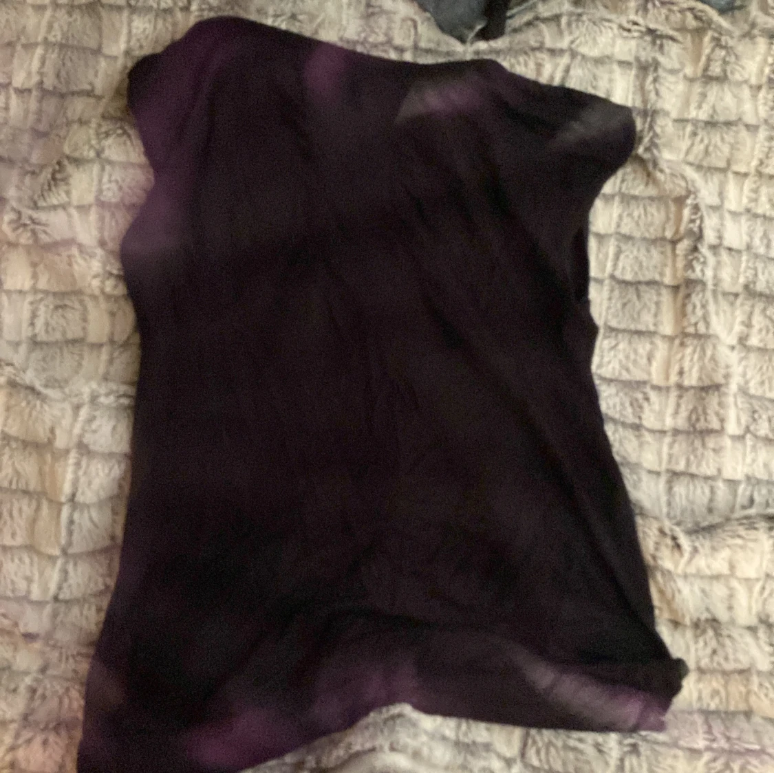 Svart uringad t shirt - 91