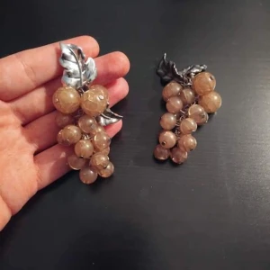Örhängen - Örhängen. 60kr.  Gratis frakt.