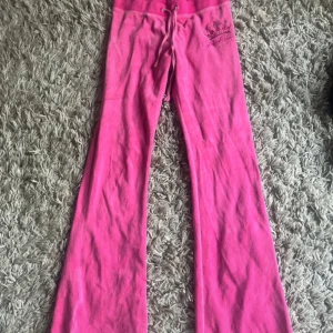 2000s juicy byxor - Säljer då dom är lite för små💕