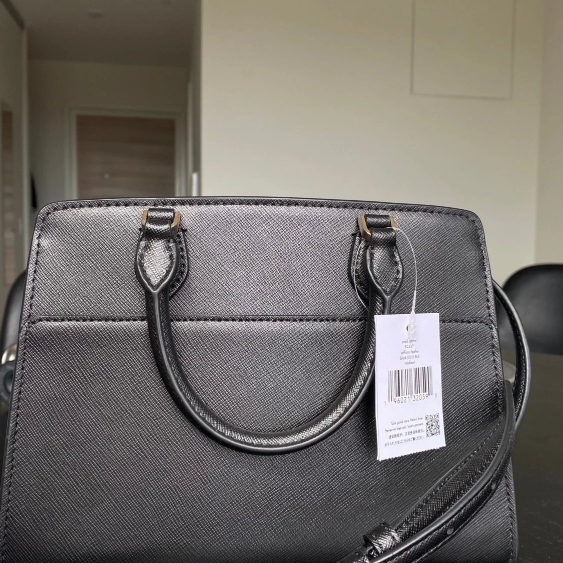 Kate Spade svart handväska - helt oanvänd - 90