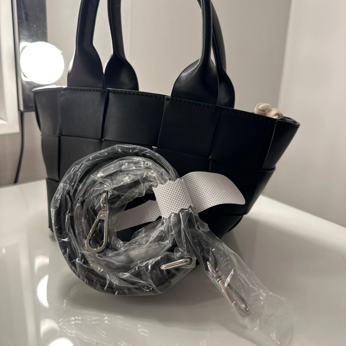 Väska braided pu bag - 92