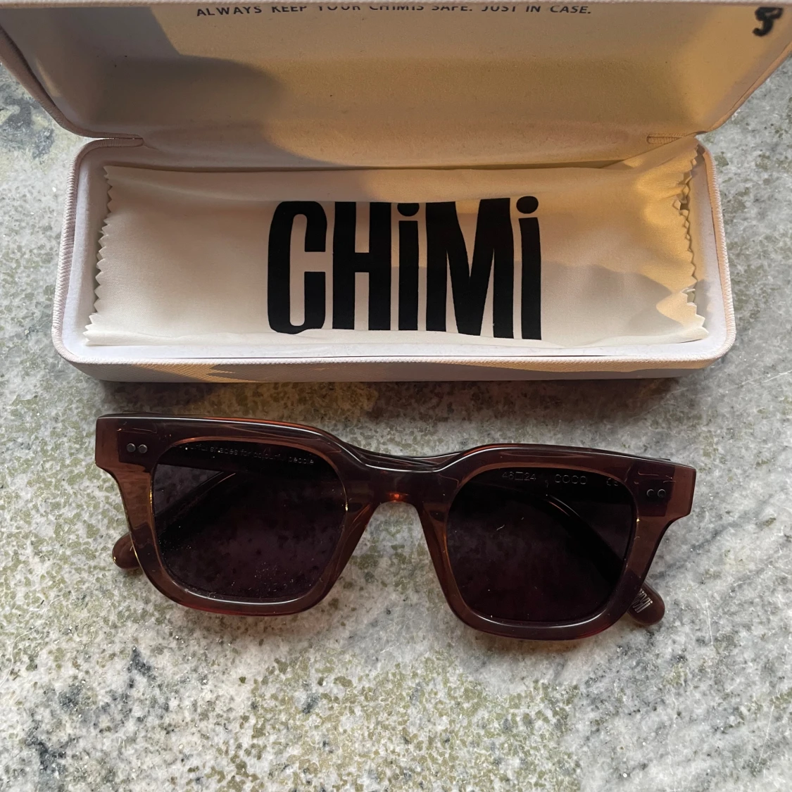 Chimi solglasögon