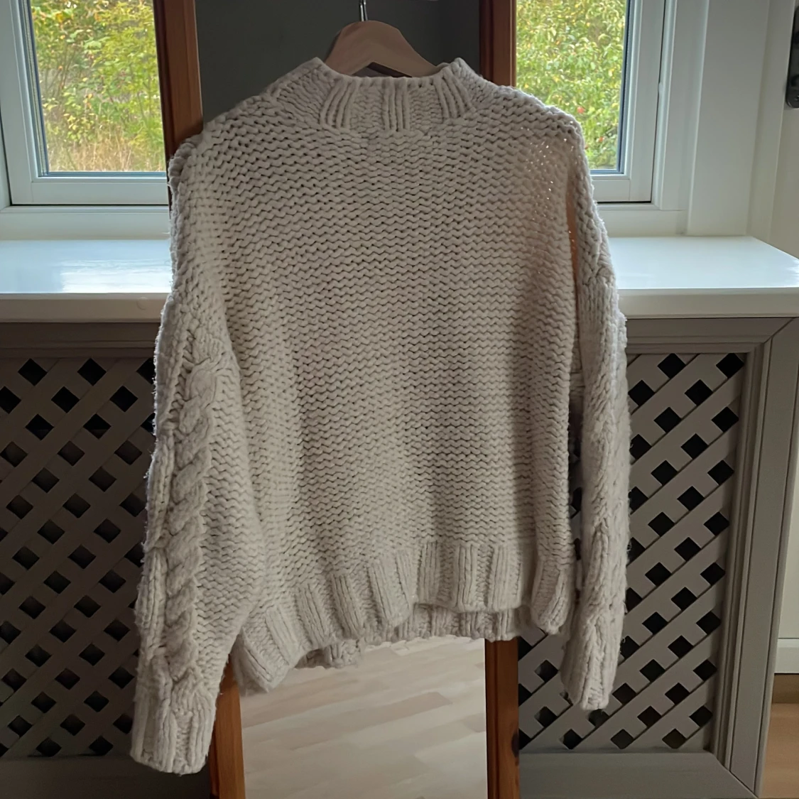 KABELSTICKAD TRÖJA - 90