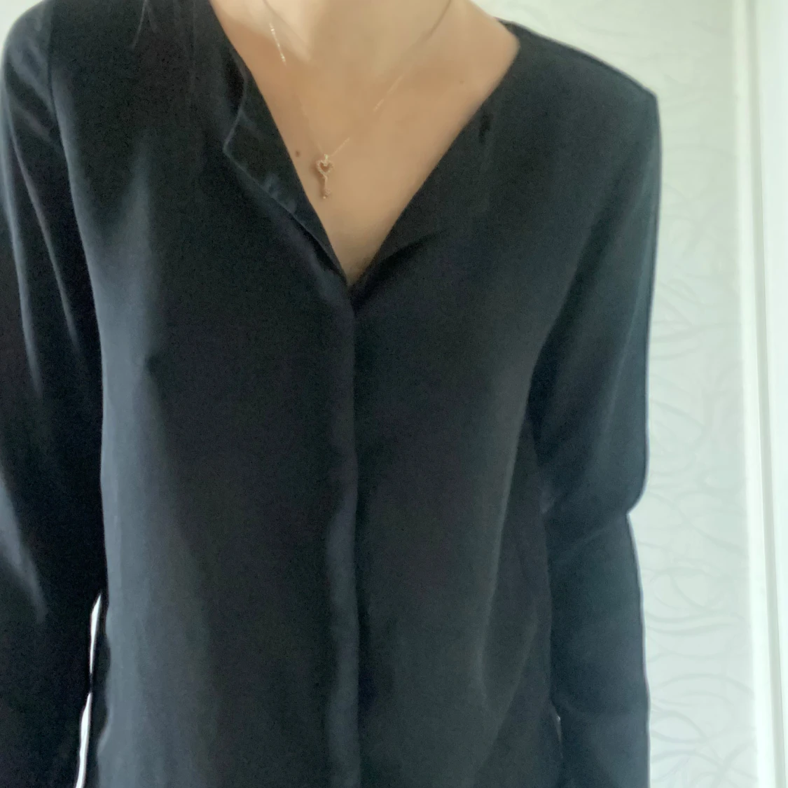 Svart långärmad blus - 2