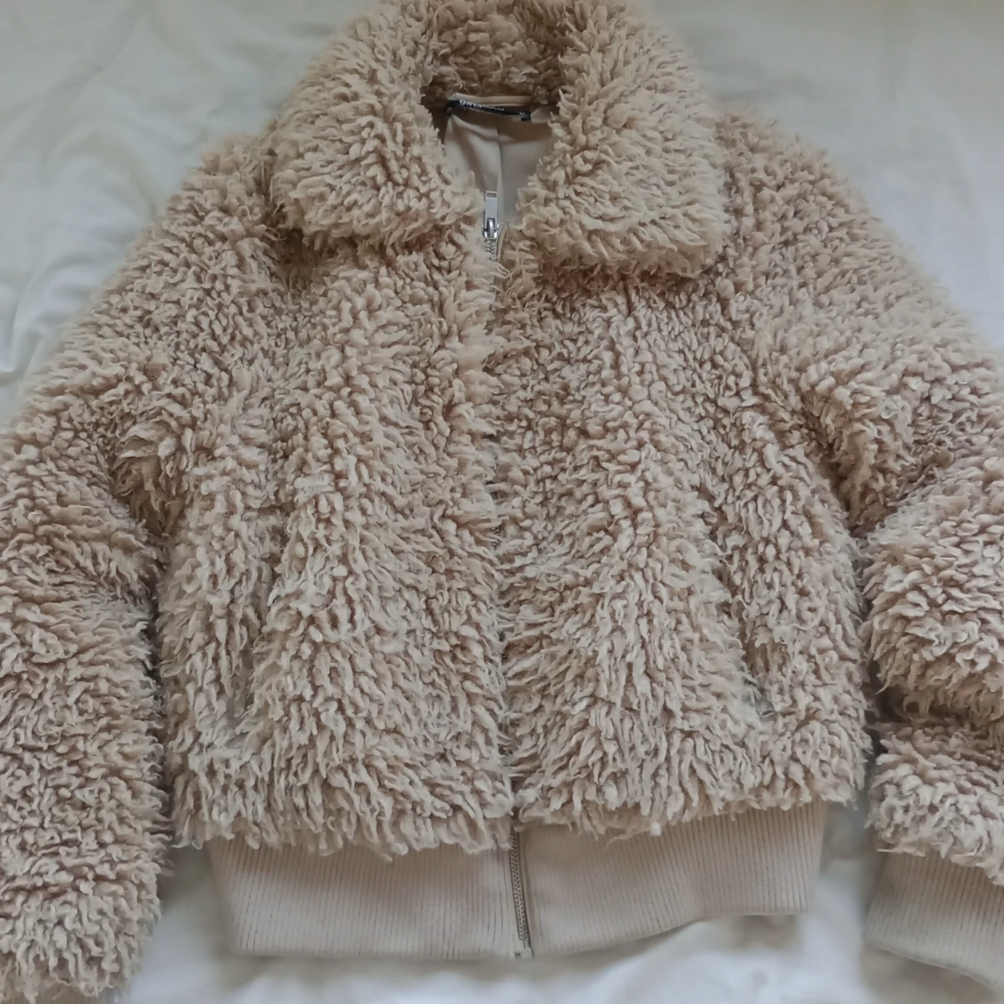Teddy jacka  - 92