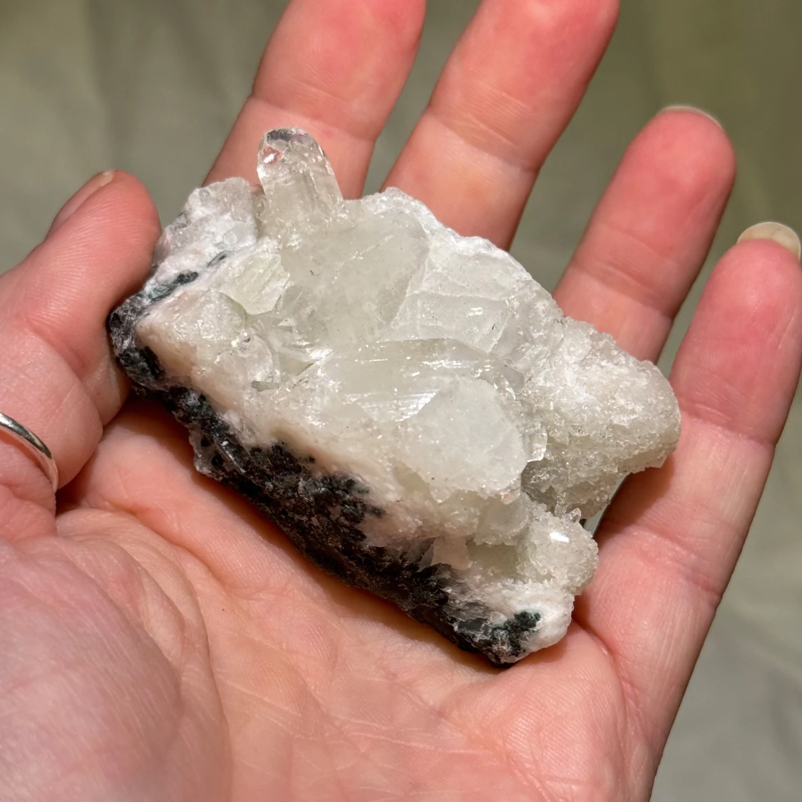 Vackert litet apofylit kluster  - 90