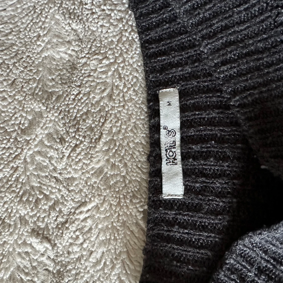 Stickad tröja  - 92