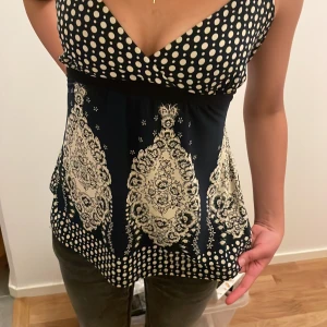 Linne - Kätte gulligt linna