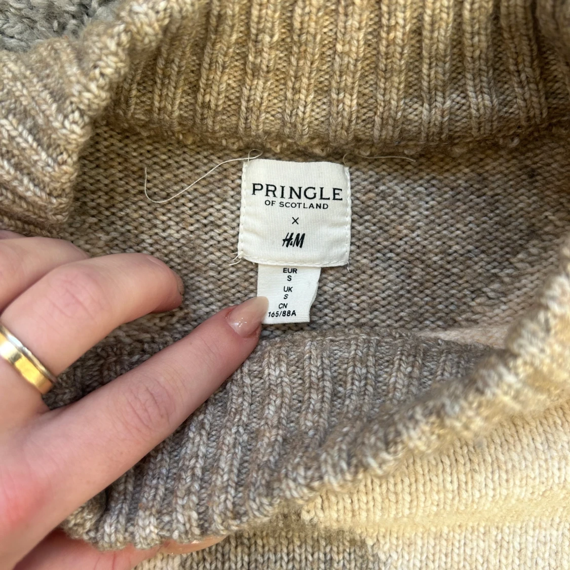Beige och grå tröja från Pringle of Scotland x H&M - 91