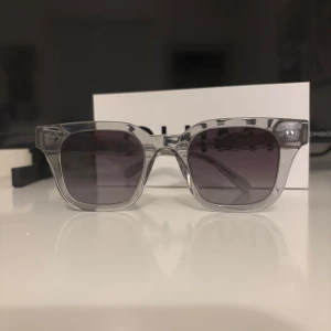 Chimi solglasögon 04 grey - Tja! Säljer nu dessa solglasögon från Chimi i model 04 Grey! Använd fåtal gånger( felfria) nypris1350kr.