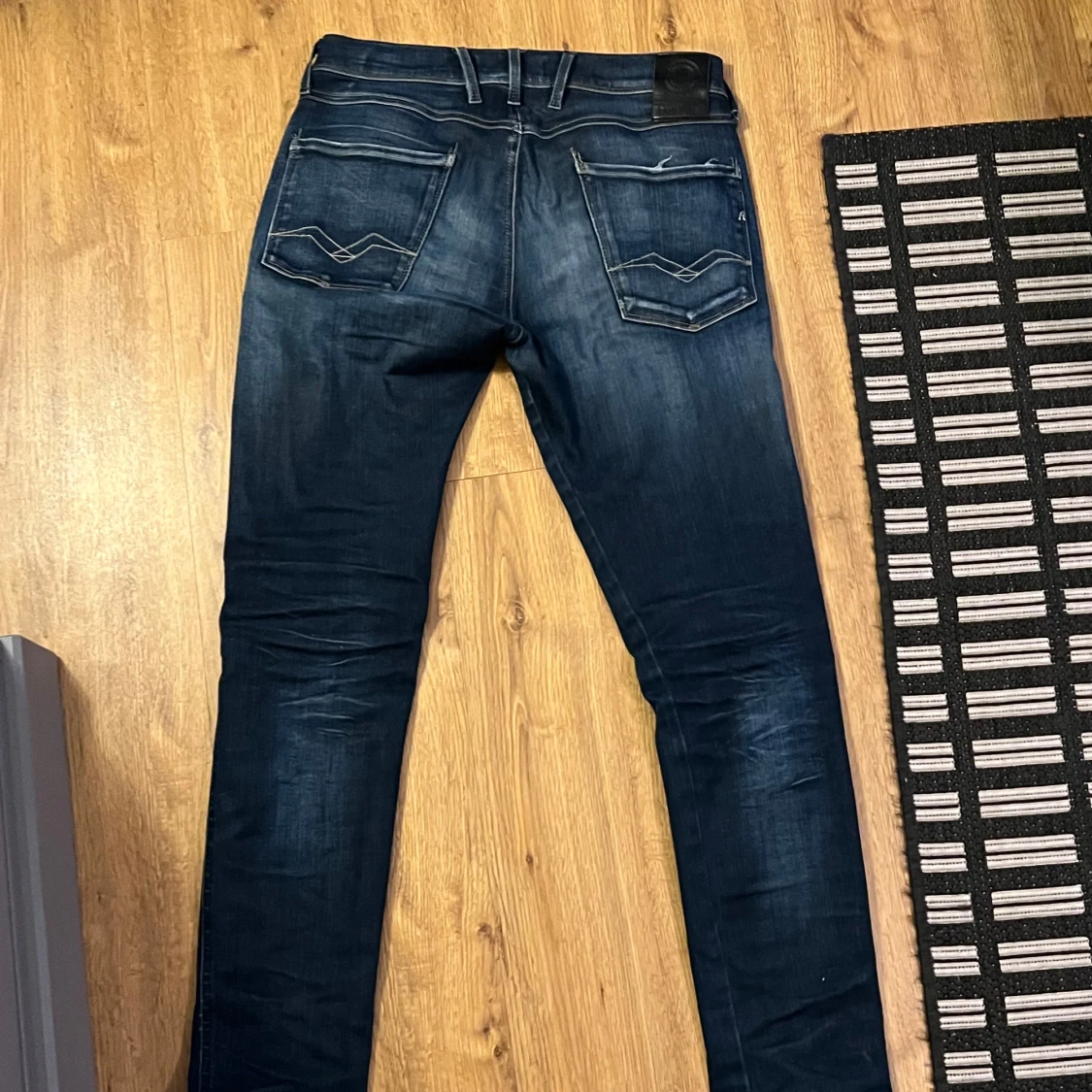 Blå jeans från Replay - 1