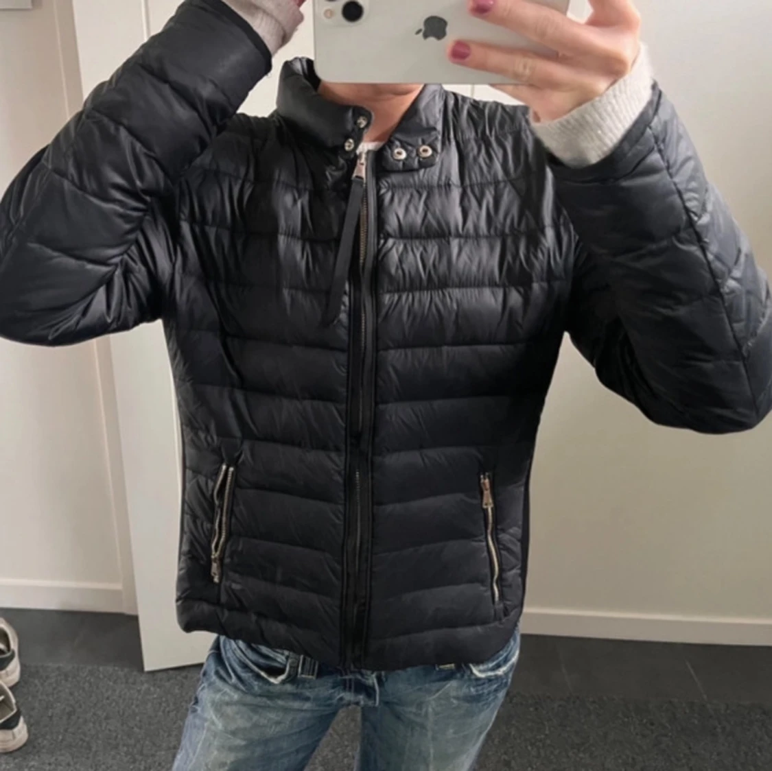 Svart puff jacka - 92