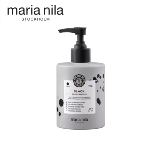 Maria Nila Colour Refresh Black - Maria Nila Colour Refresh i nyansen Black är en vårdande hårinpackning med färgpigment som fräschar upp hårfärgen och är även 100% vegansk! Har aldrig använts! tvivlar inte att kontakta mig för fler frågor🌸