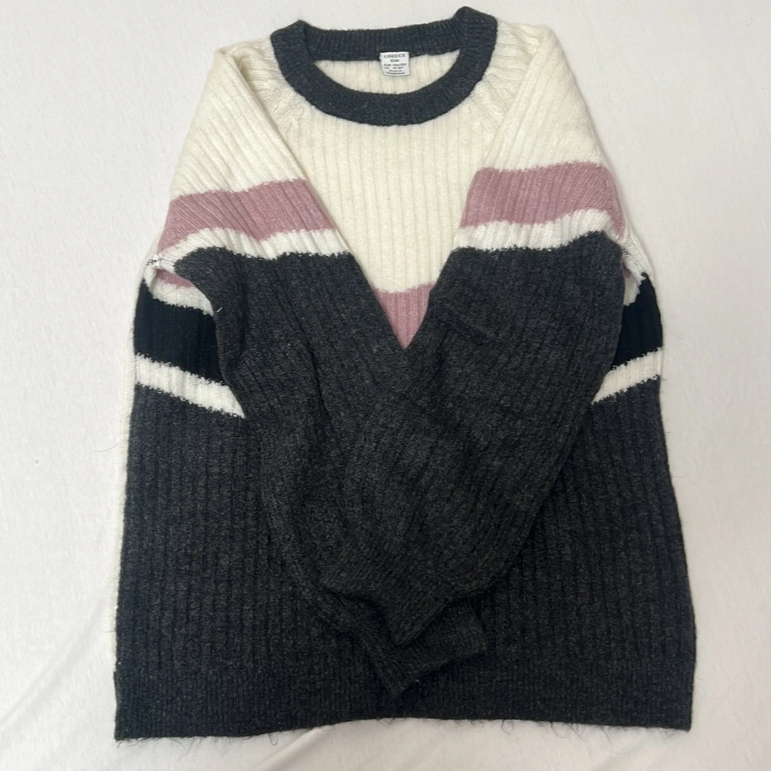 Randig stickad tröja i flera färger - 90