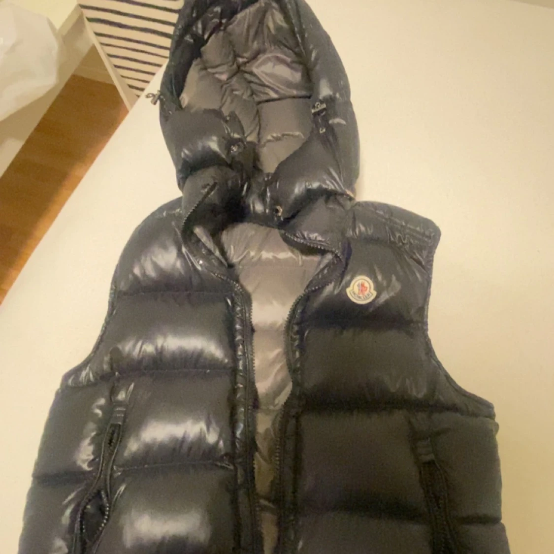 Svart dunväst från Moncler - 90
