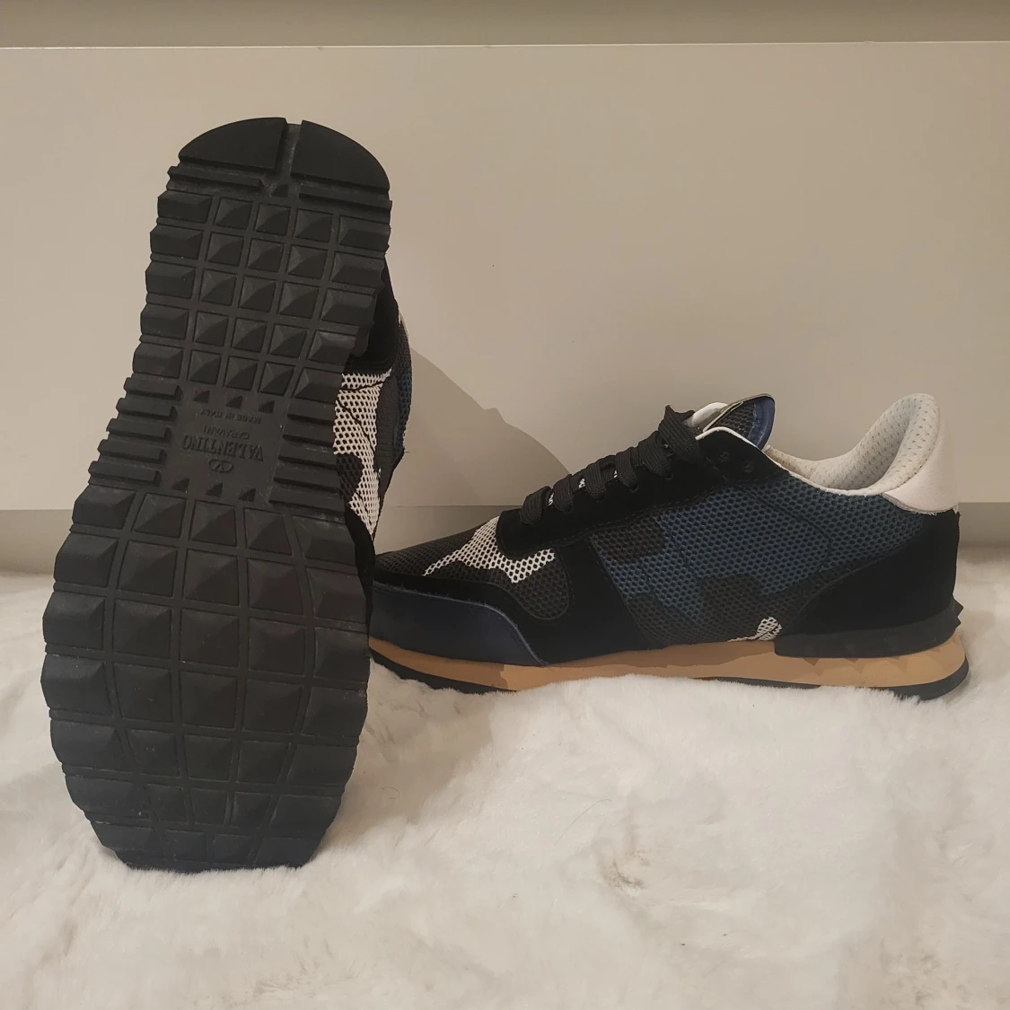 Valentino rockrunner - 92