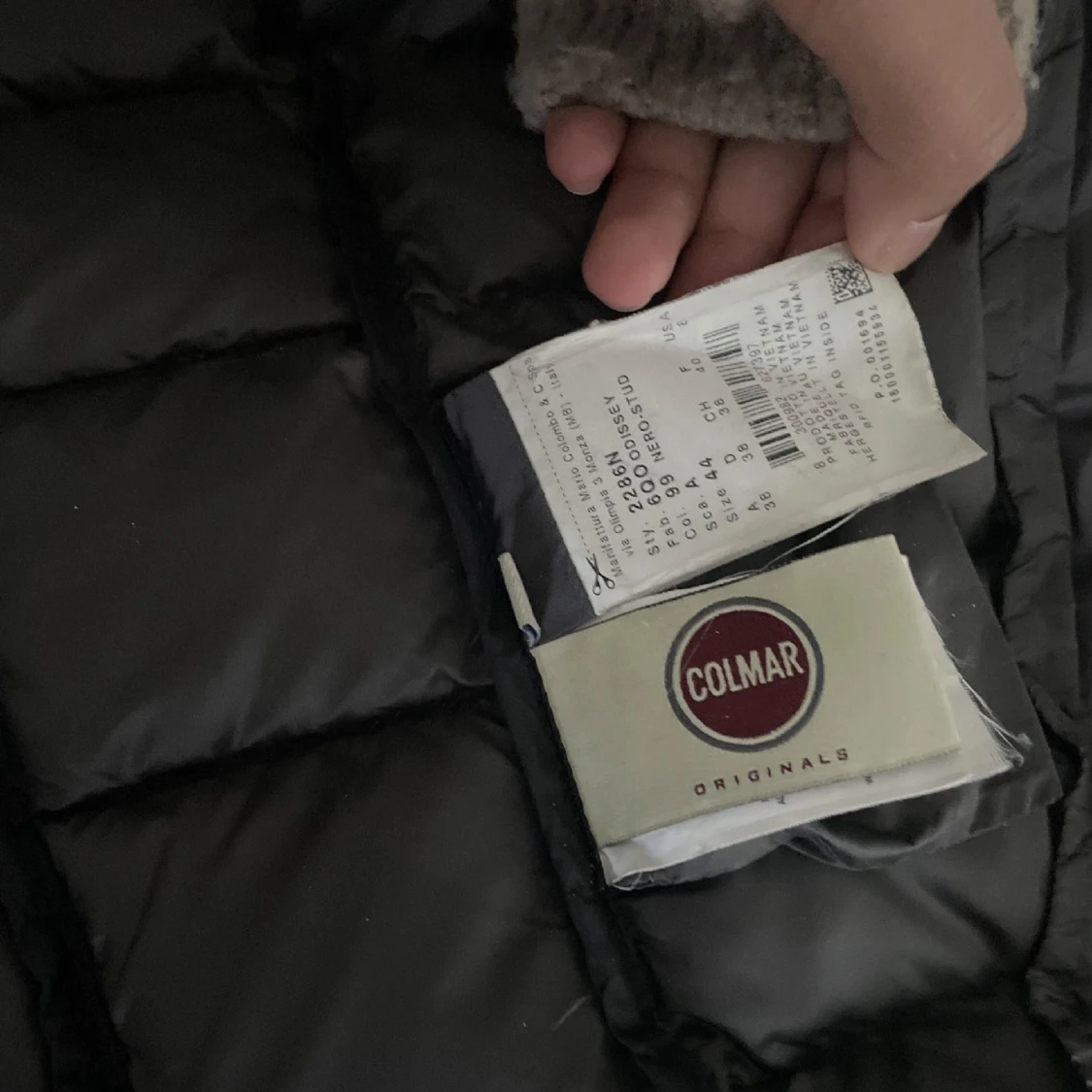 Svart dunjacka från Colmar - 91