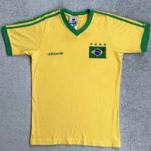 SUPER RARE! 1998 WORLD CUP ADIDAS T SHIRT 🇧🇷