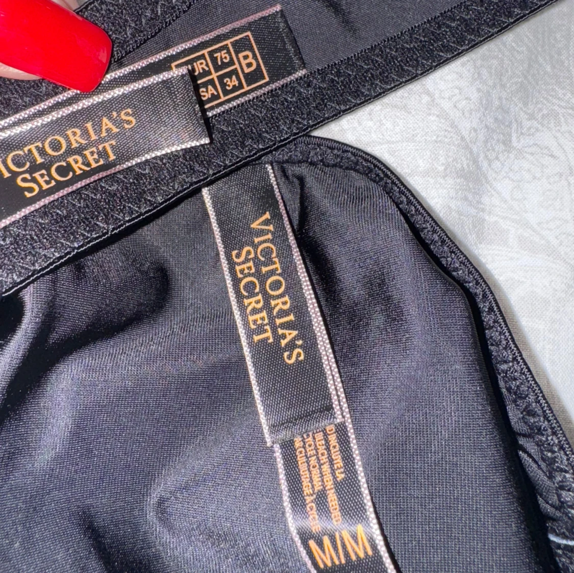 Svart set från Victoria's Secret - 90