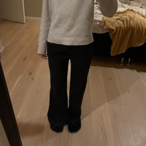 Svarta kostymbyxor  - Aldrig använda!💕 lågmidjade 