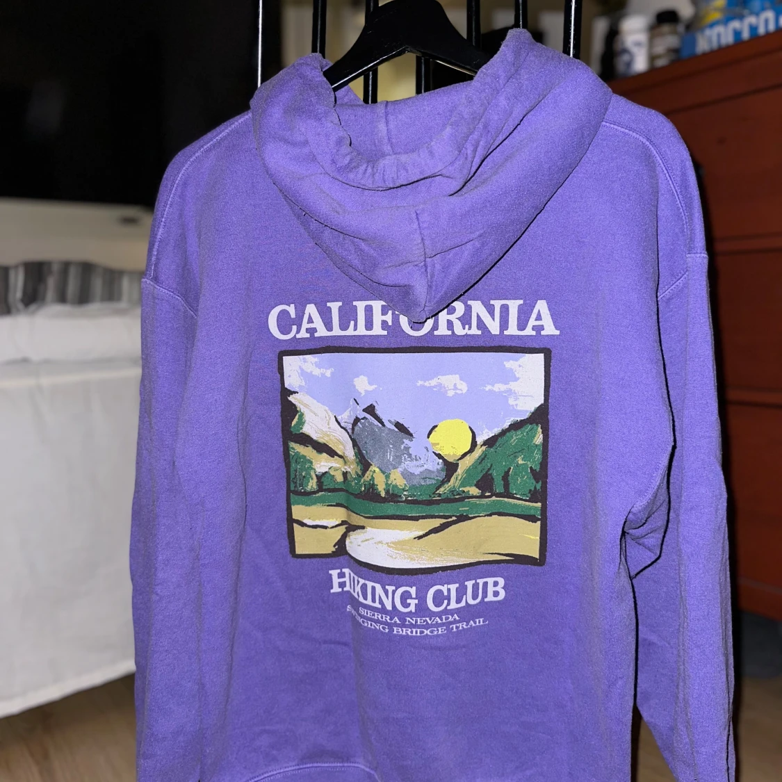 Baggy Hoodie med tryck från Urban Outfitters