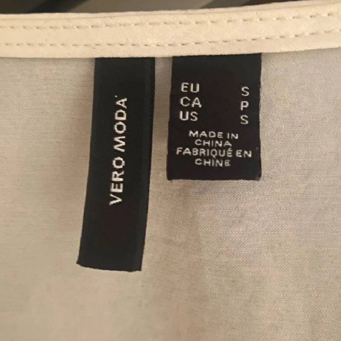 Vit blus från Vero Moda - 91