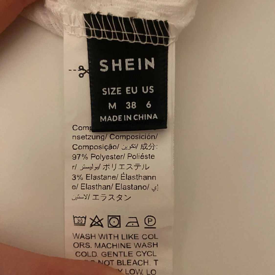 Vit blus från Shein - 90