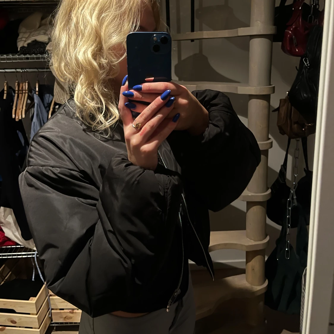 Svart bomberjacka från NA-KD - 91