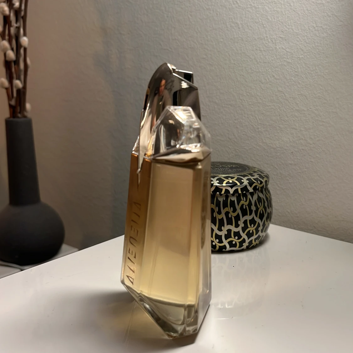 Alien Eau de Parfum från Mugler - 91