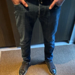 Jacob Cohen jeans - Ljusblåa Jacob Cohen jeans | Strl 35/33 | Cond 8,5/10 | Nypris 6540 / Mittpris 1200 | Såklart äkta⚜️ | Inget og medföljer