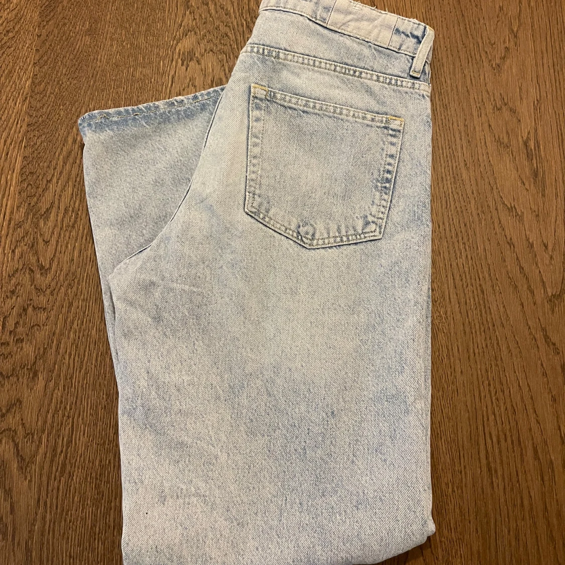 Ljusblå jeans från Karve - 93