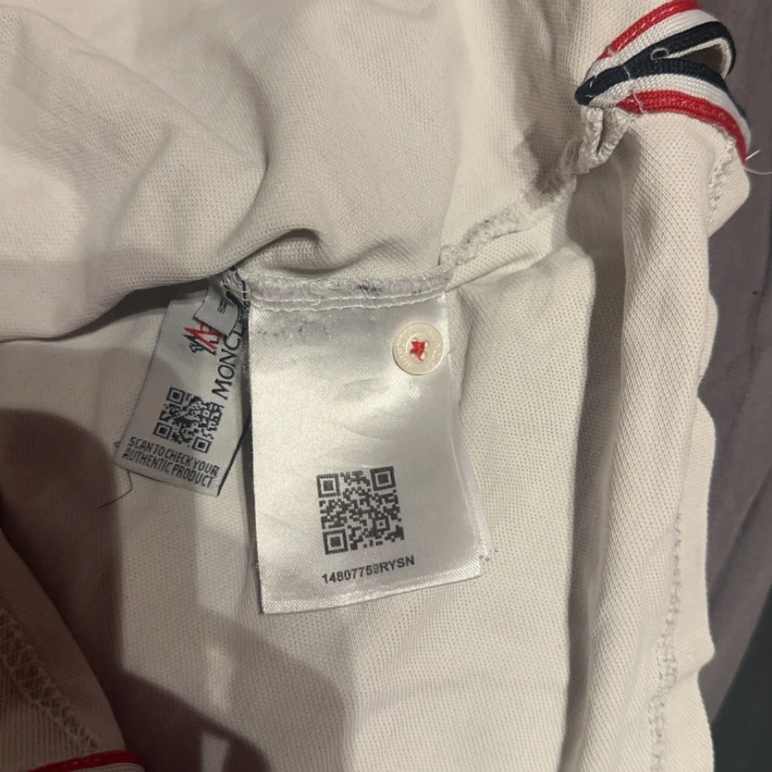 Vit pikétröja från Moncler - 91