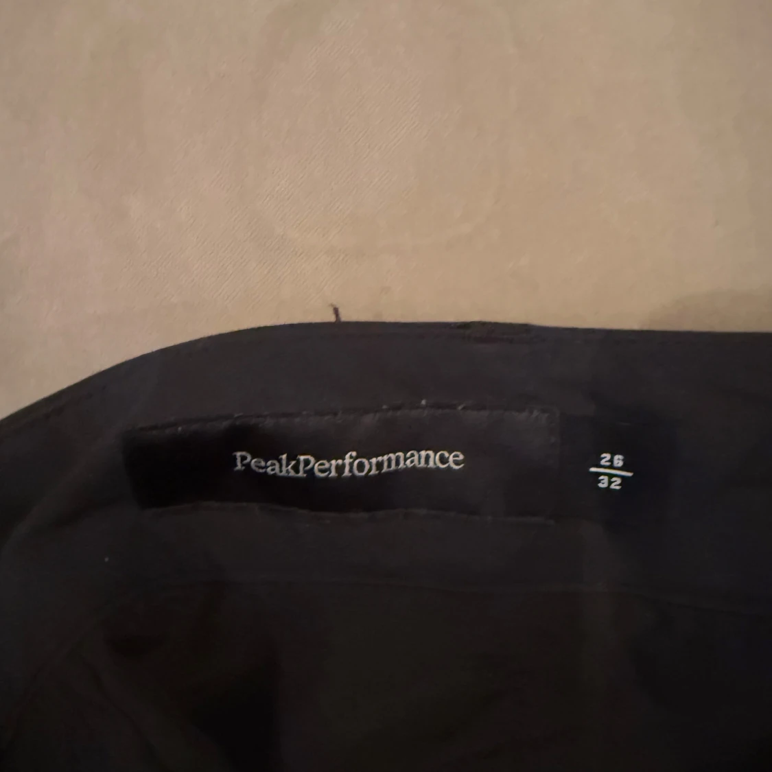 Svarta byxor från Peak Performance - 91