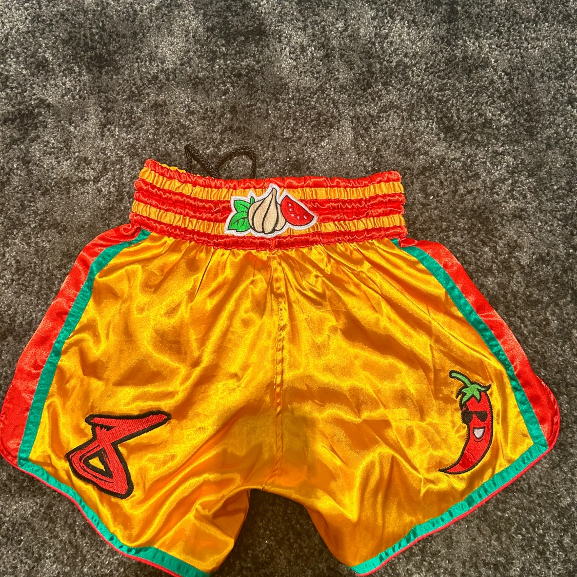 8 Weapons Muay Thai shorts - 90