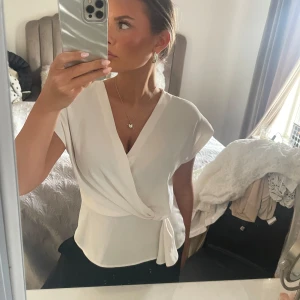 Blus zara  - Jätte snygg blus från zara som inte kommer till användning, i storlek S