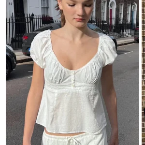 Brandy Melville topp - Säljer min fina törja frpn brandy Melville för den inte kommer till anvönings