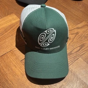 Irish rugby institute keps - Helt ny Irish rugby institute keps. Oanvänd