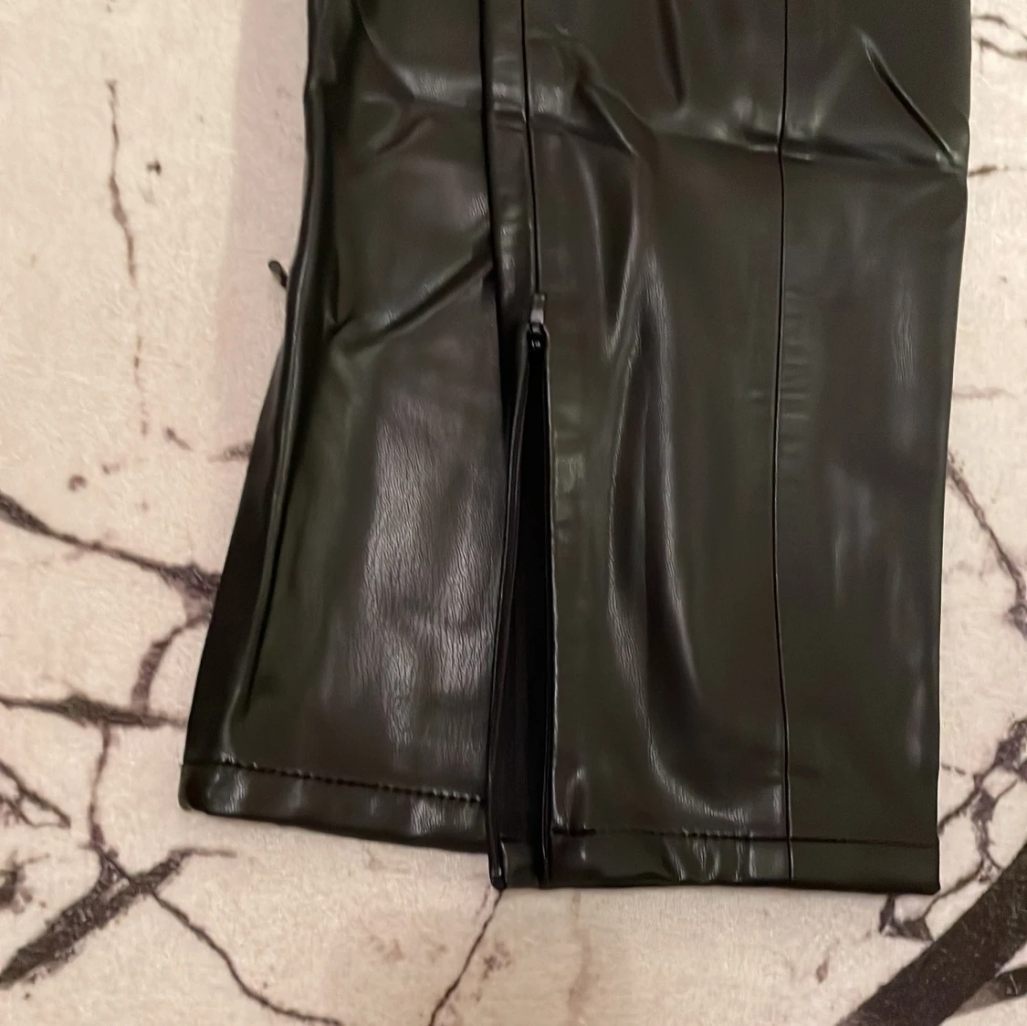 Svarta byxor från Hugo - 93